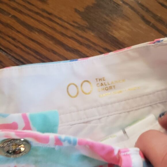 Lilly Pulitzer Out to sea Callahan shorts Size 00 - Picture 5 of 6